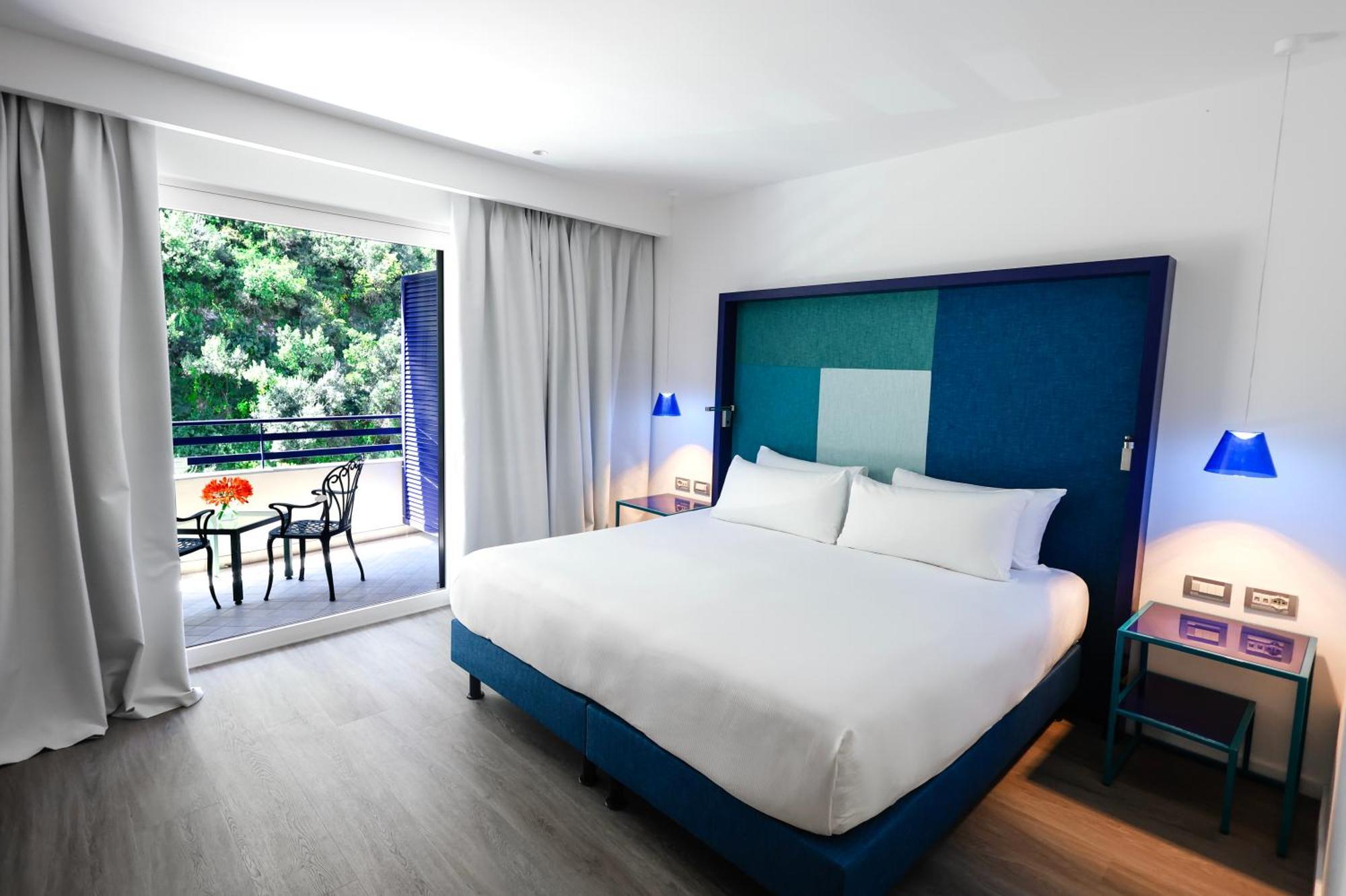 Hilton Sorrento Palace Bagian luar foto