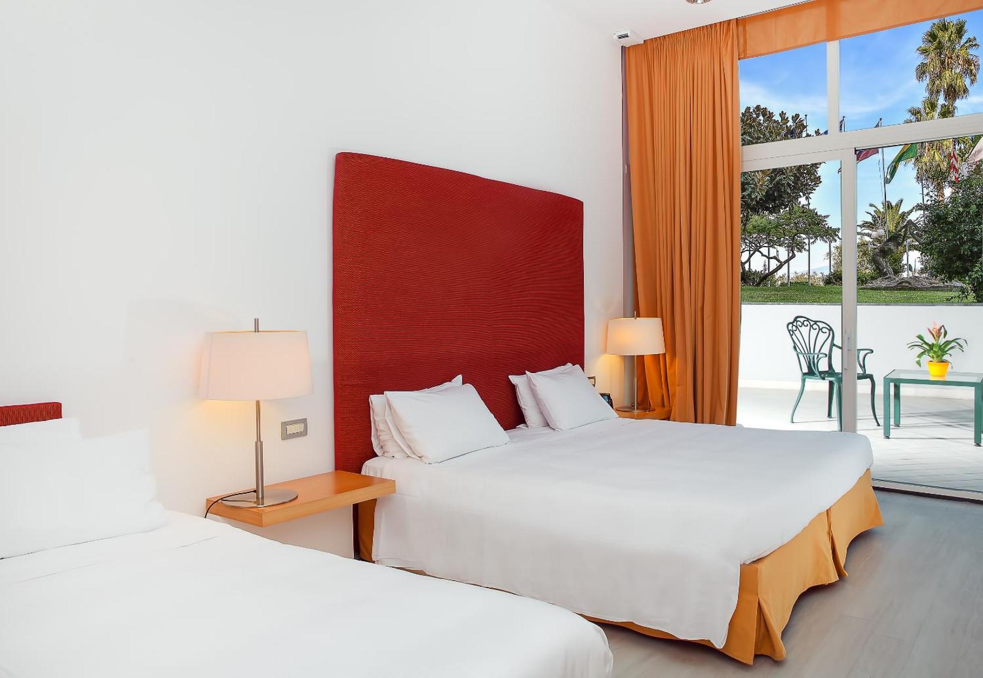 Hilton Sorrento Palace Bagian luar foto
