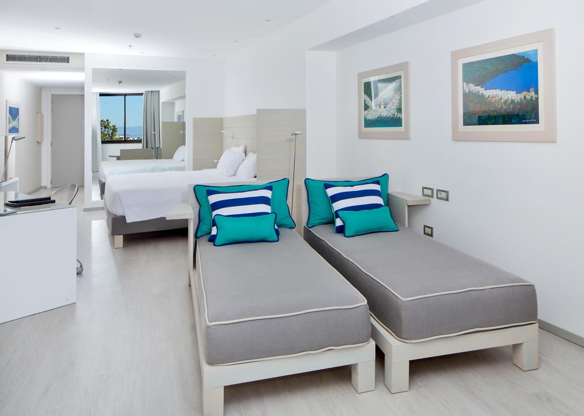 Hilton Sorrento Palace Bagian luar foto