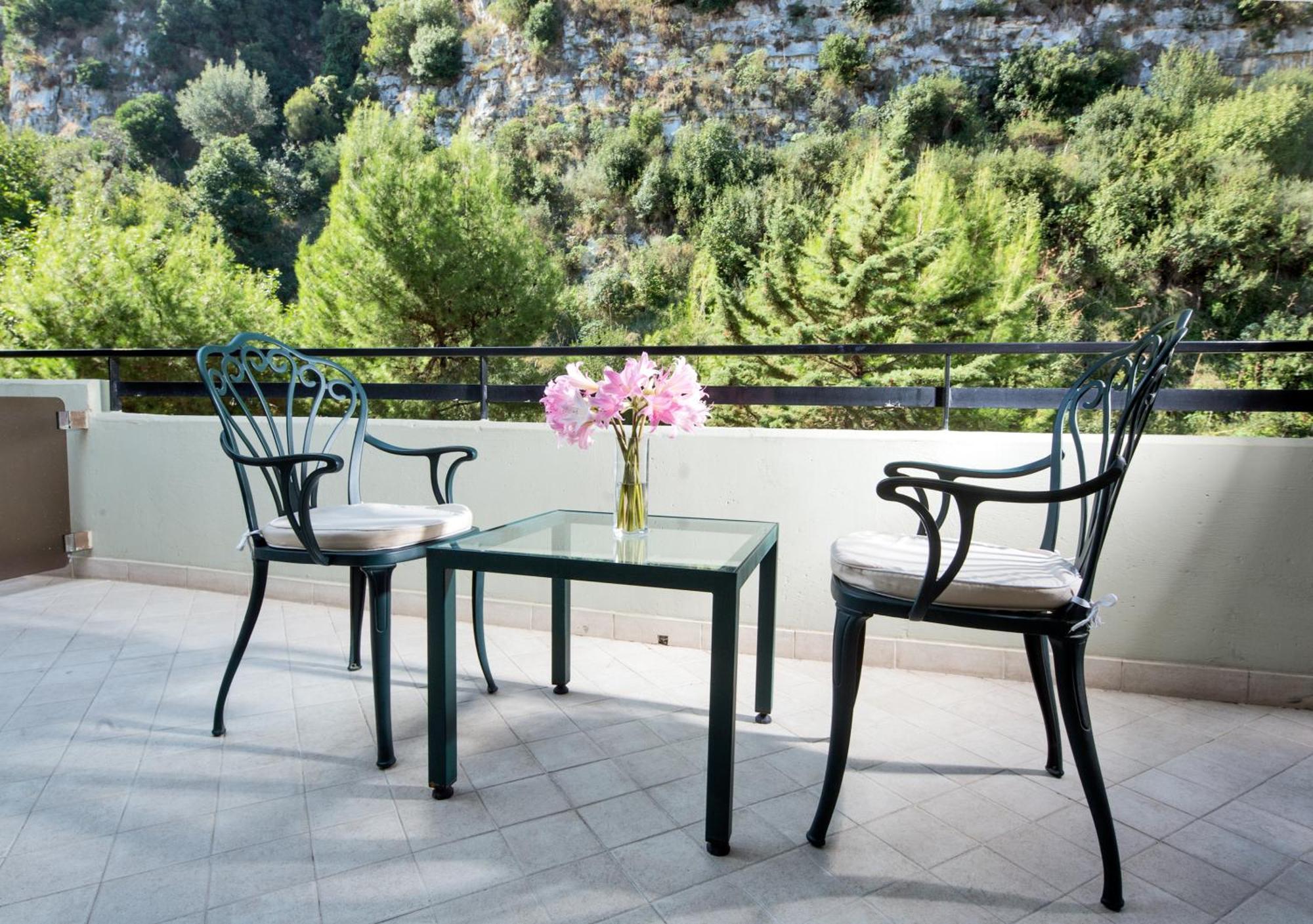 Hilton Sorrento Palace Bagian luar foto
